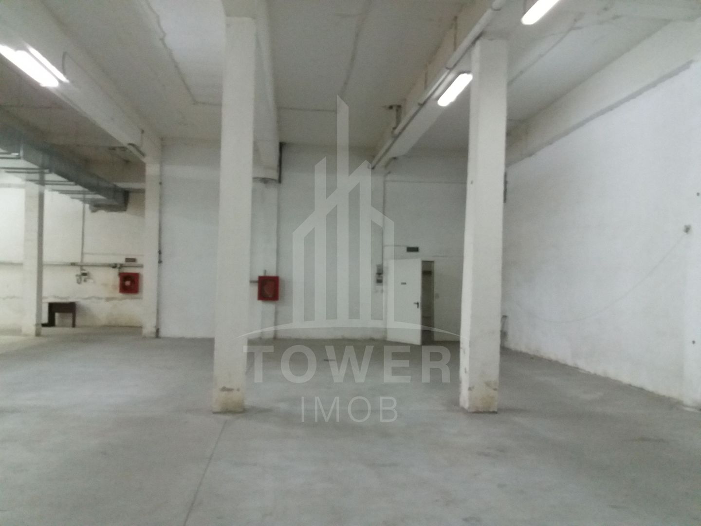 Hala industriala de 530 mp cu  spatiu de birouri si baie - Poză 3