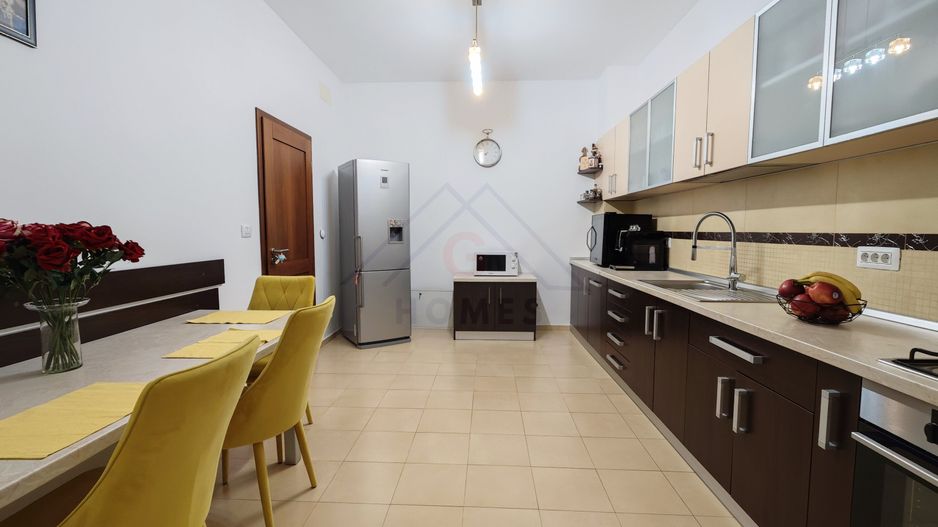 Casa spatioasa. Pretabil si pt. clinica, invatamant, camin varstnici. - Poză 6