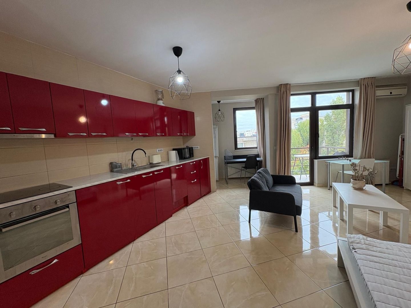 GARSONIERA- VACARESTI, PET-FRIENDLY, MASINA DE SPALAT VASE, METROU - Poză 1