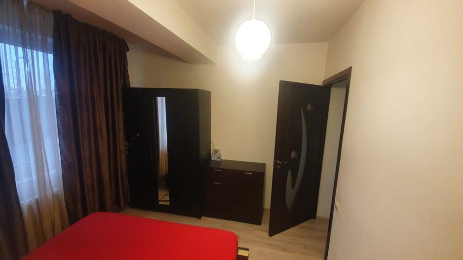 Apartament de vânzare, complet mobilat - Poză 4