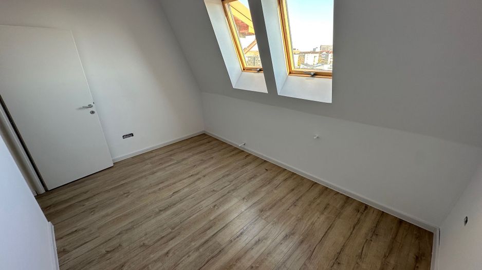 Apartament 2 camere la Mansarda zona Bucovinei - Poză 7
