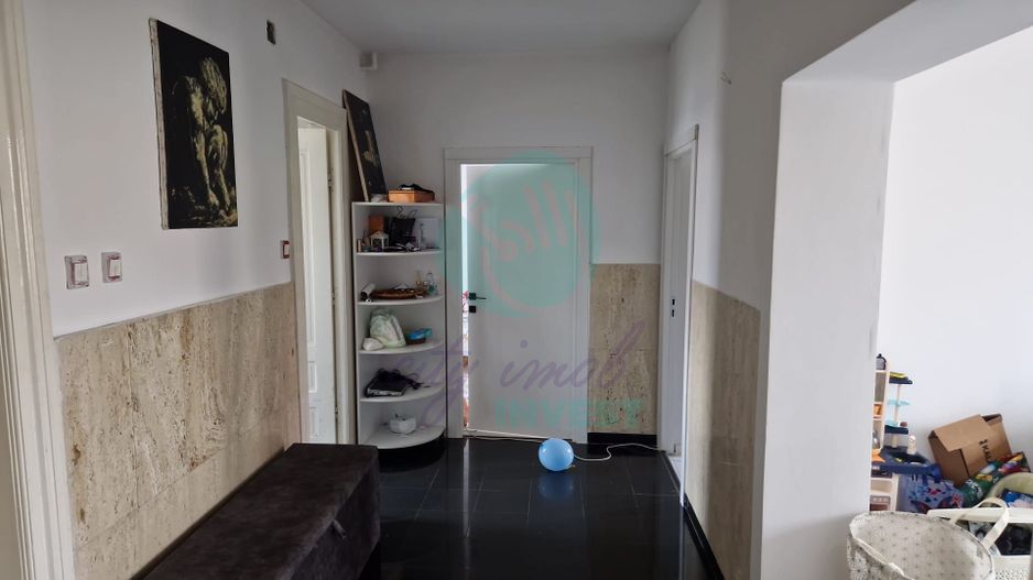 JUMATATE DE VILA  INTERBELICA- CURTE PROPRIE- ROND ALBA IULIA-DECEBAL - Poză 3