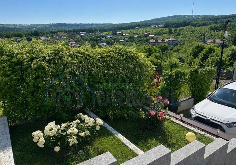 Casă 4 camere, Bucium - Bârnova, sistem fotovoltaic, grădină - Poză 2