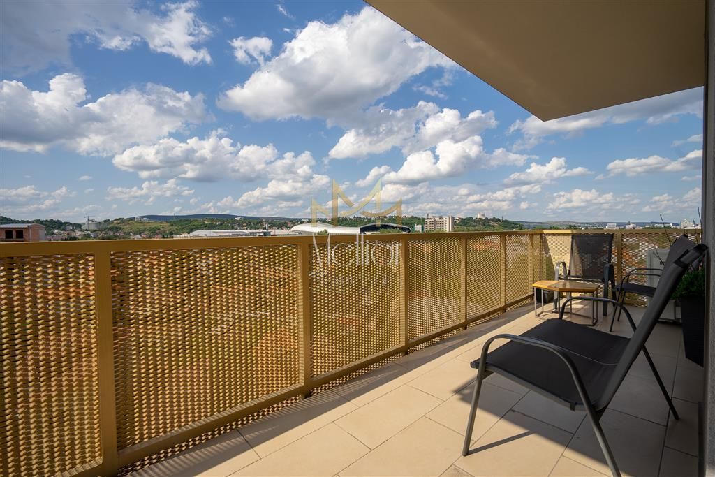 Apartament superb cu 2 camere + terasa in Platinia! - Poză 1