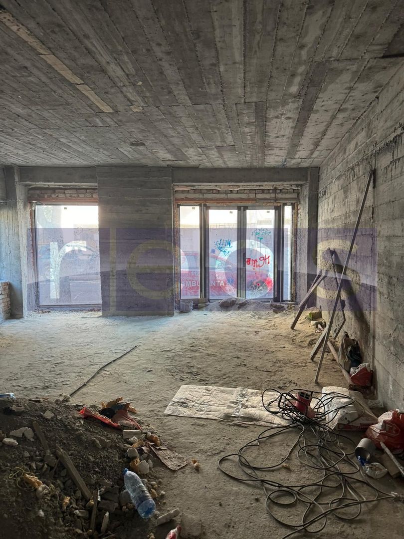 CASA DE VANZARE -S+P+3E - ZONA DOROBANTI - Poză 3