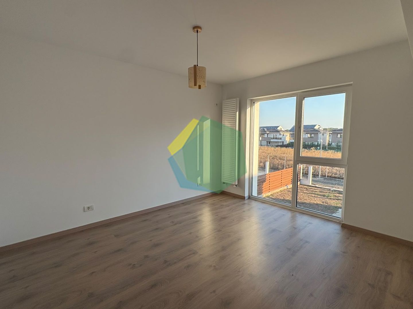 Casa Duplex P+1,  curte 165mp |Central | Otopeni - Poză 8