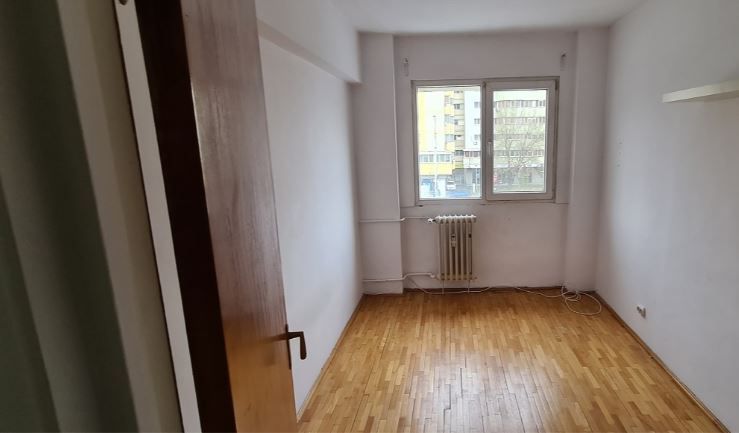 Apartament 3 camere Pantelimon - Poză 6