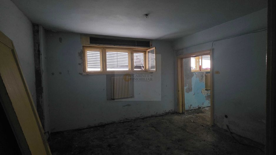 2 camere I Eminescu - Polona I Necesita renovare - Poză 1