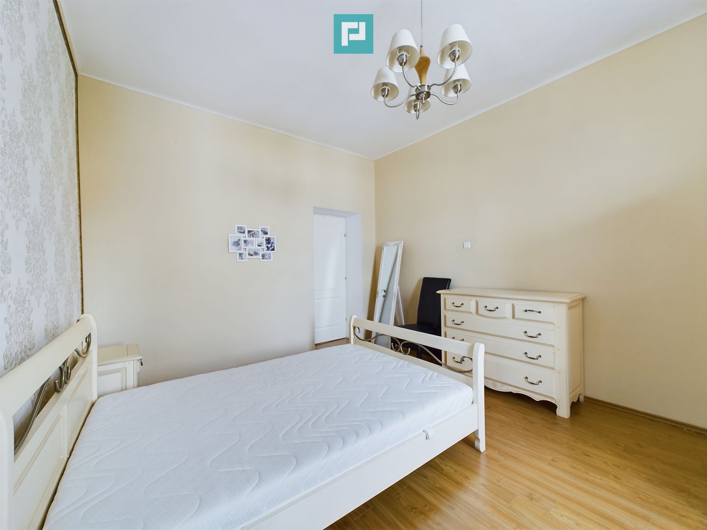 Apartament cu 3 camere Ultracentral - Poză 15