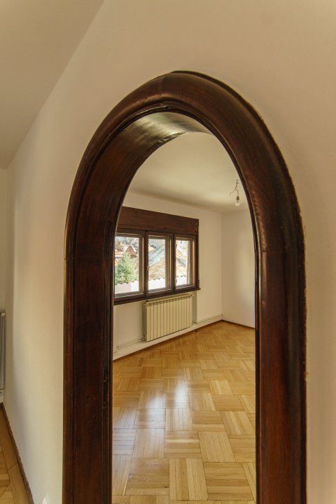 Apartament luminos zona 'Capitale', nemobilat - Poză 11