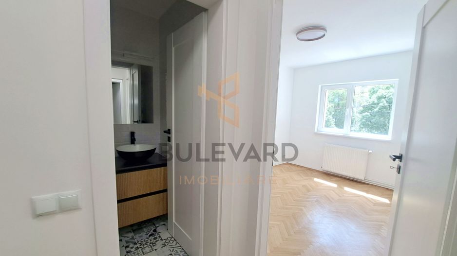 Apartament 3 camere zona Piata Cipariu! Renovat! - Poză 13