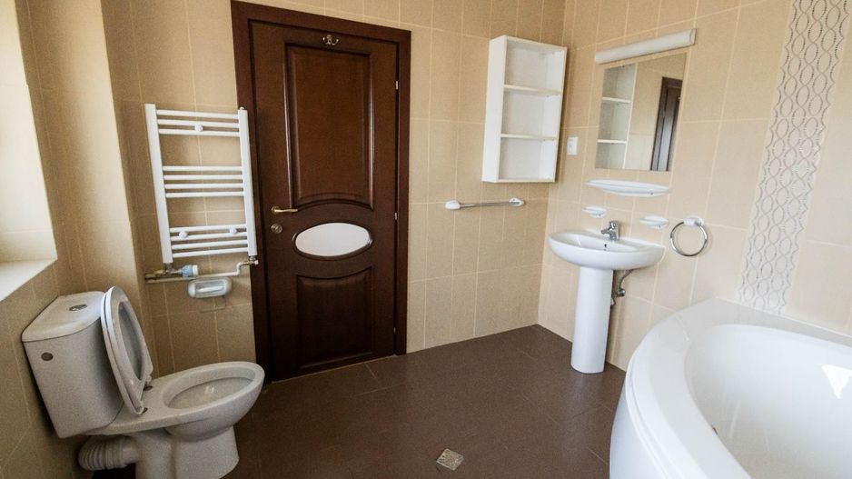 Imobil 28 CAMERE pretabil CAMIN BATRANI- GRADINITA-CLINICA MEDICALA - Poză 21