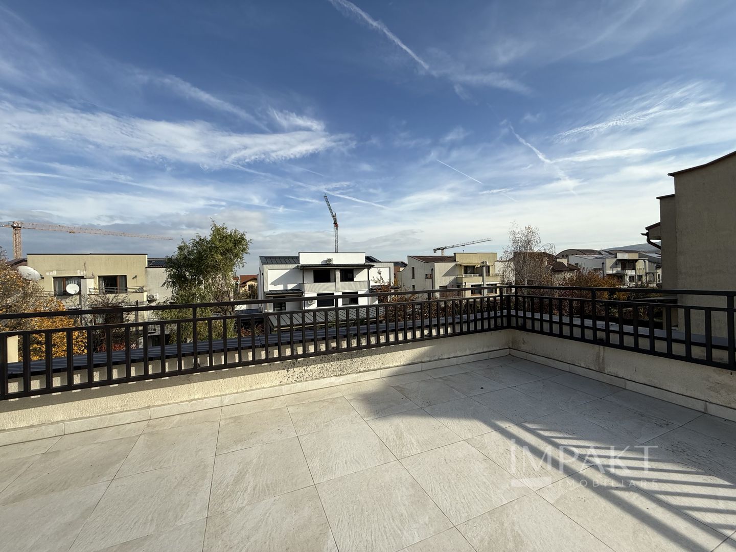 Cvadruplex  4 camere cu garaj in cartierul Buna Ziua ! - Poză 20