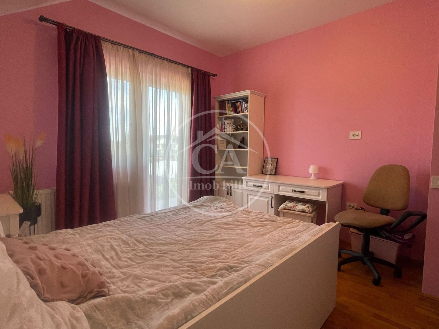 Casa de vanzare cu 4 camere in Oșorhei, Bihor - Poză 17