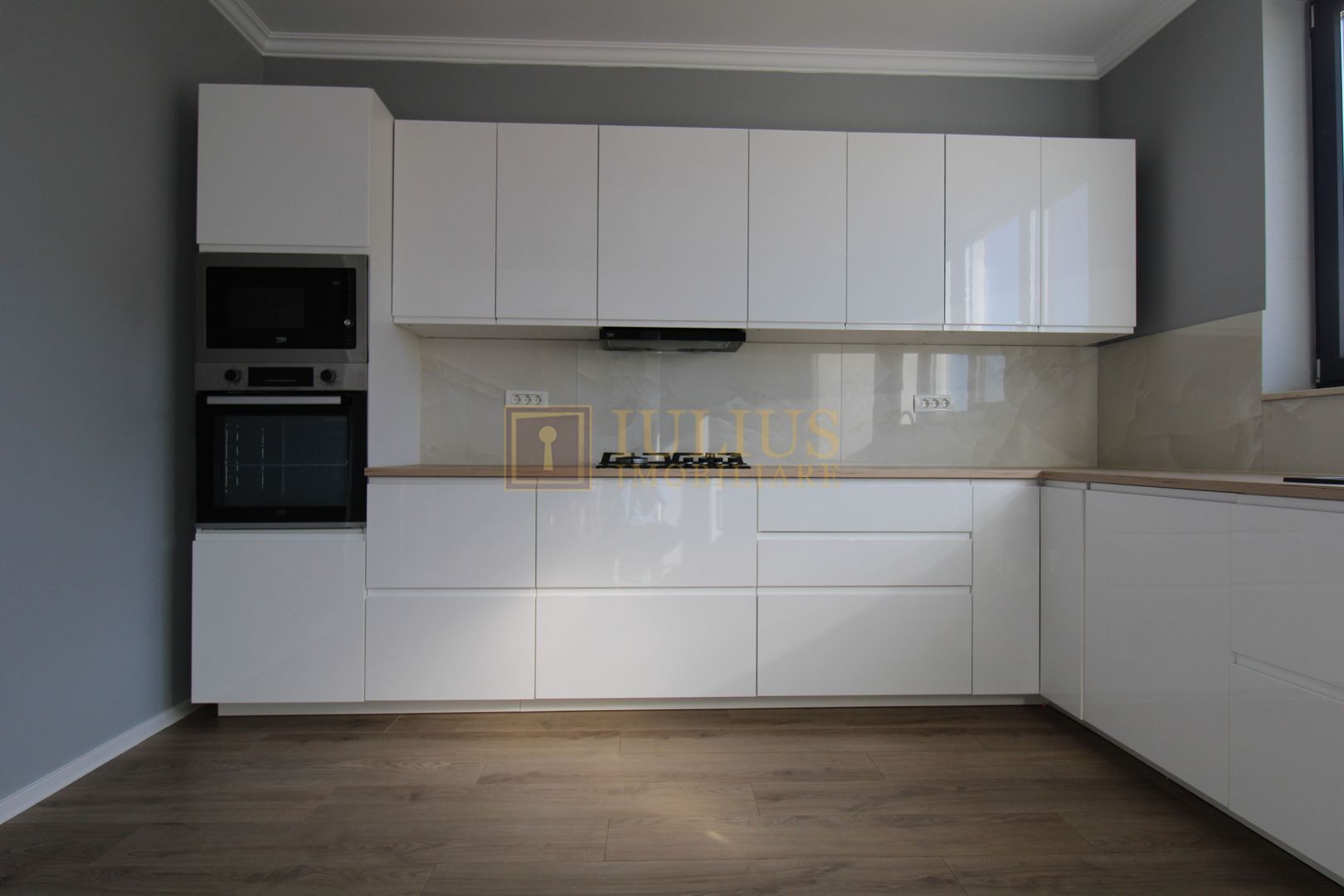 Duplex, Mosnita Noua, 3 camere, zona linistita. - Poză 13