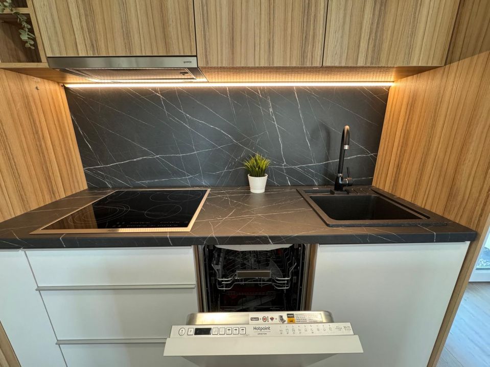 Prima inchiriere! Apartament modern, complet utilat, in Dumbravita - Poză 17