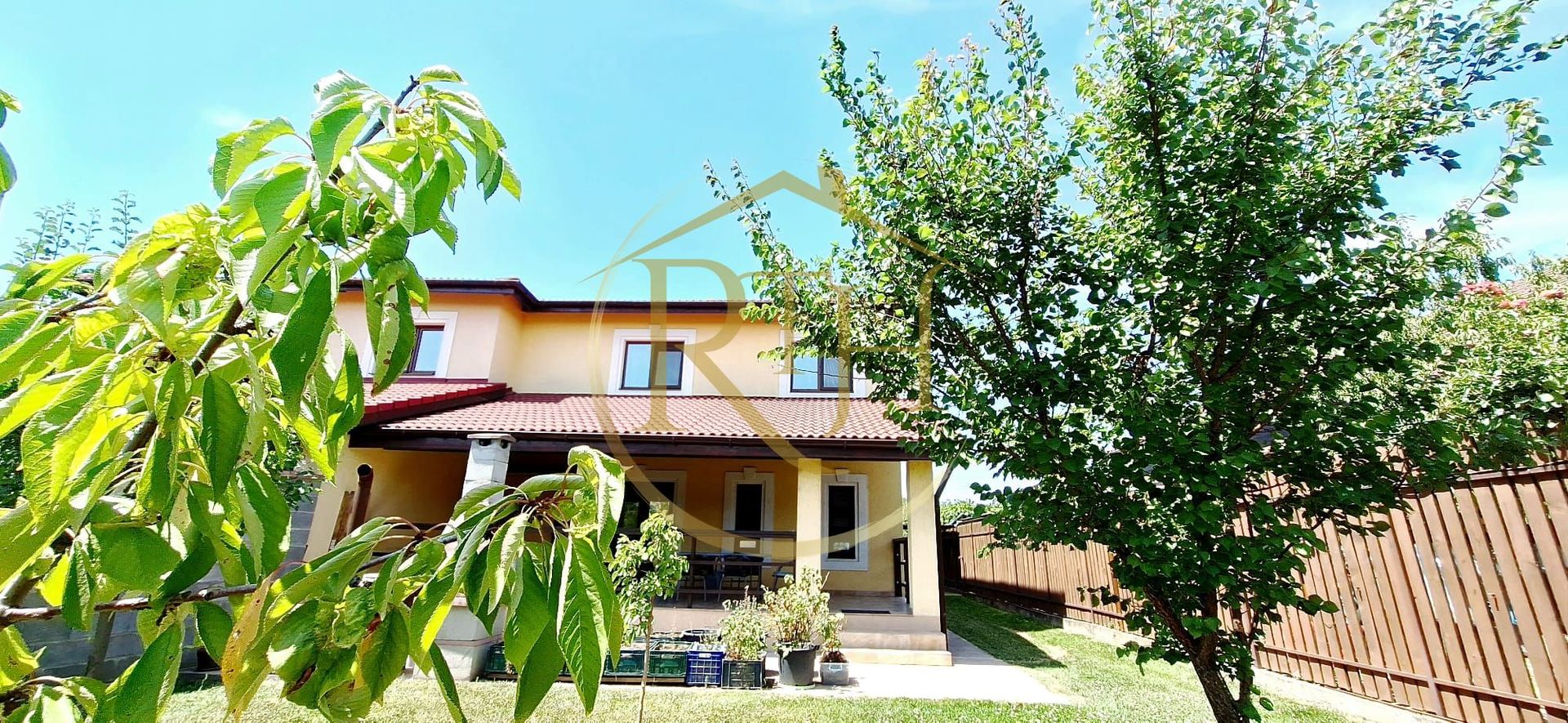 Oferim spre inchiriere, Casa-Duplex cu 4 camere in Dumbravita aproape de Lidl - Poză 2