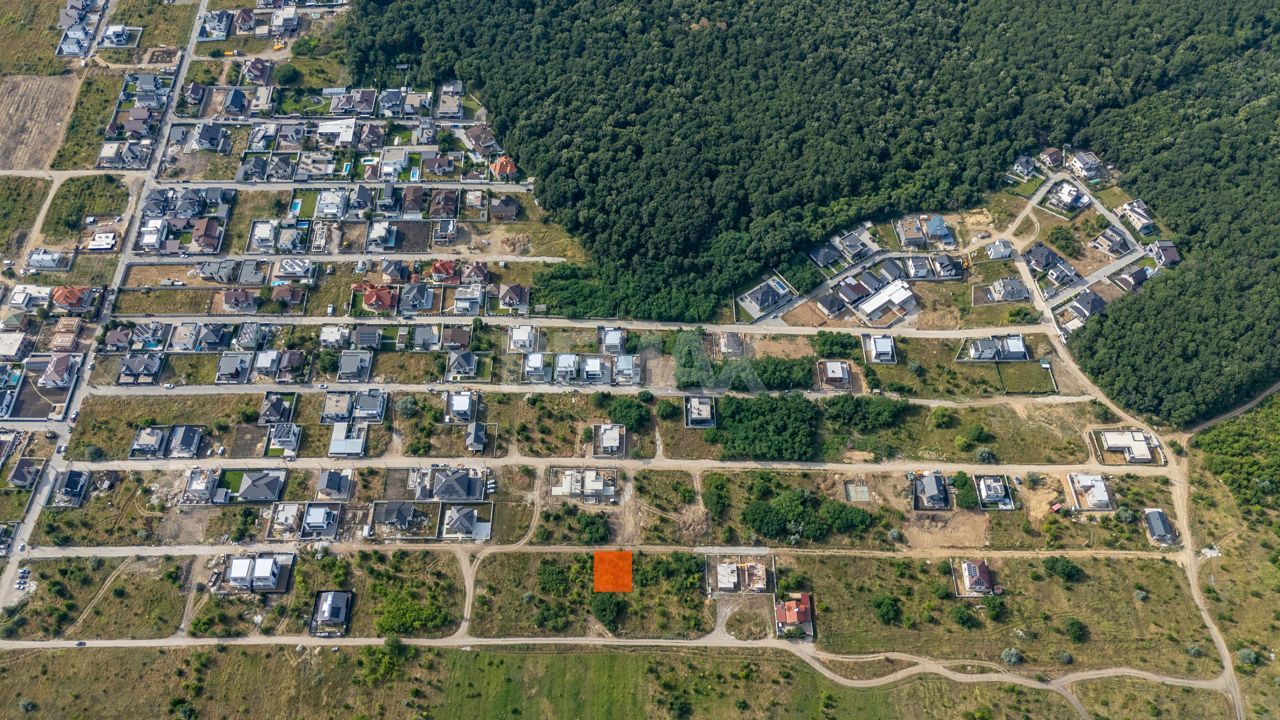 Teren pentru Construcție – 4,35 Ari în Poiana Domnească | Zonă Premium, Locație de Excepție - Poză 7