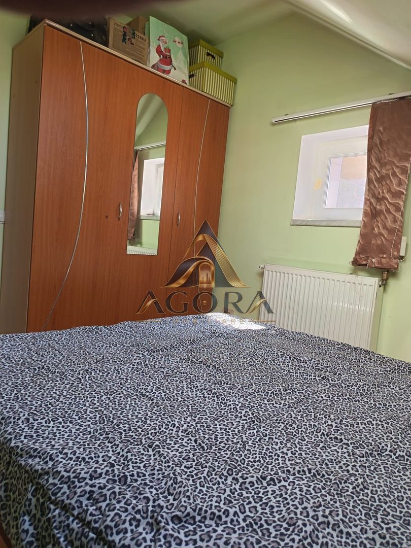 Apartament la mansardă 3 camere Vasile Aron - Poză 9