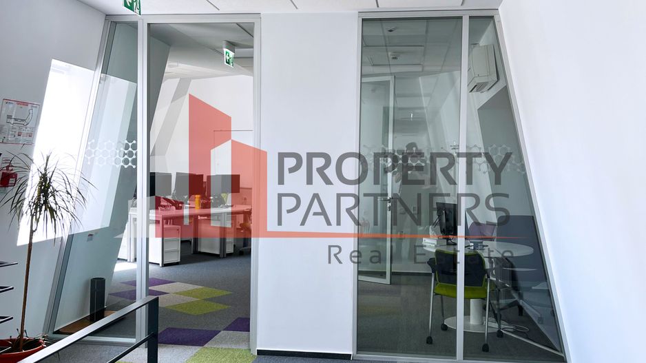 Spatiu modern pentru birouri - 741.54 mp  - Universitate - Poză 11