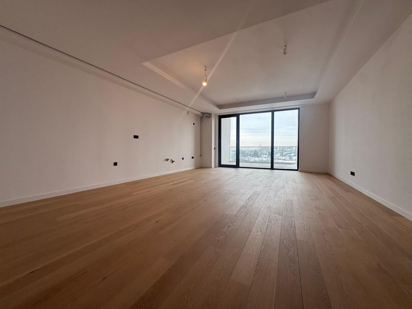 3 camere PREMIUM| 117 MP + 10 MP terasa - Poză 1