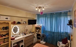 Vând 🏢 Apartament 3 camere | Câmpia Libertății | Aproape de Piața Muncii - Poză 4