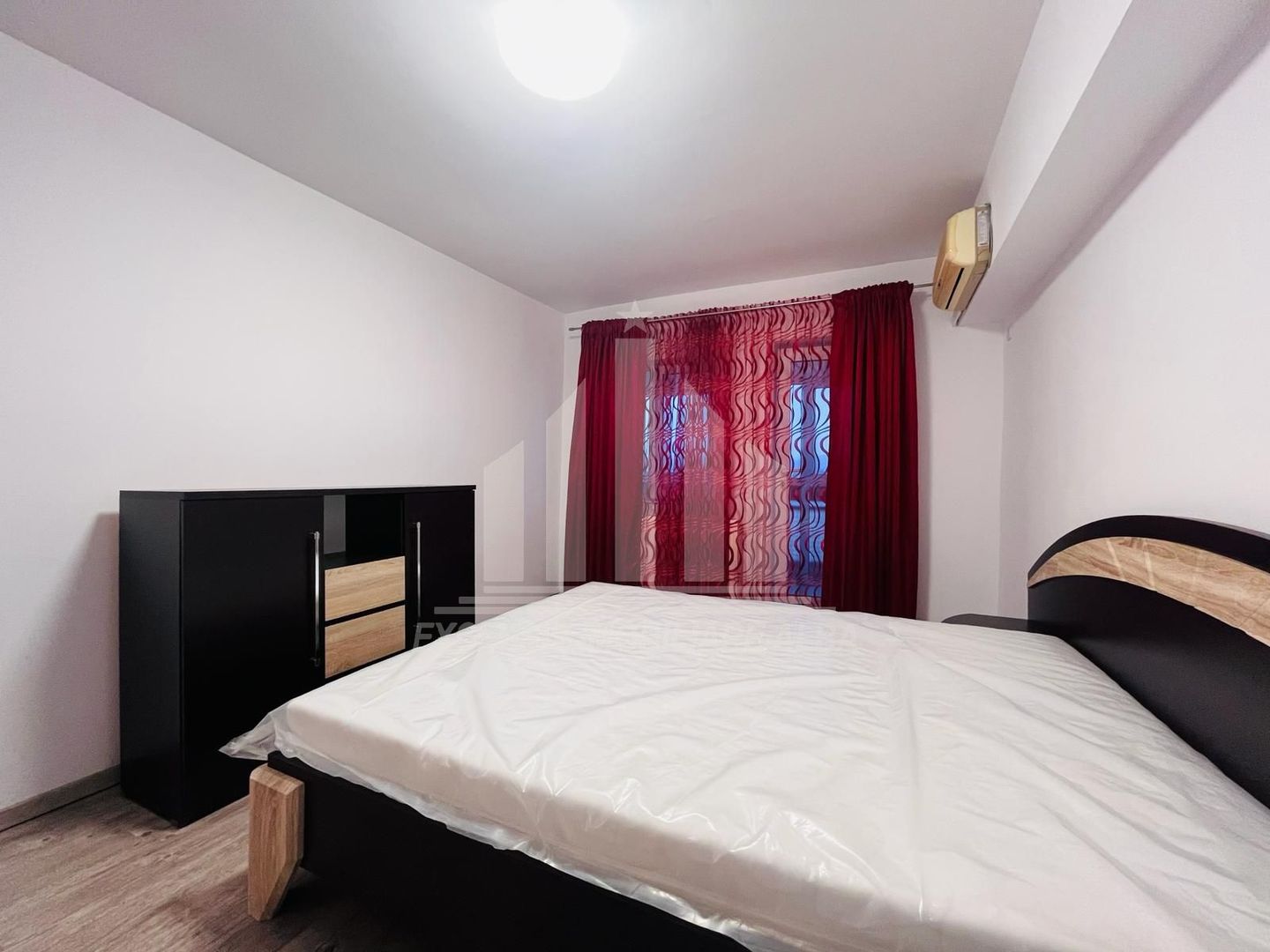 Apartament cu 3 camere decomandate, Centru - Poză 7
