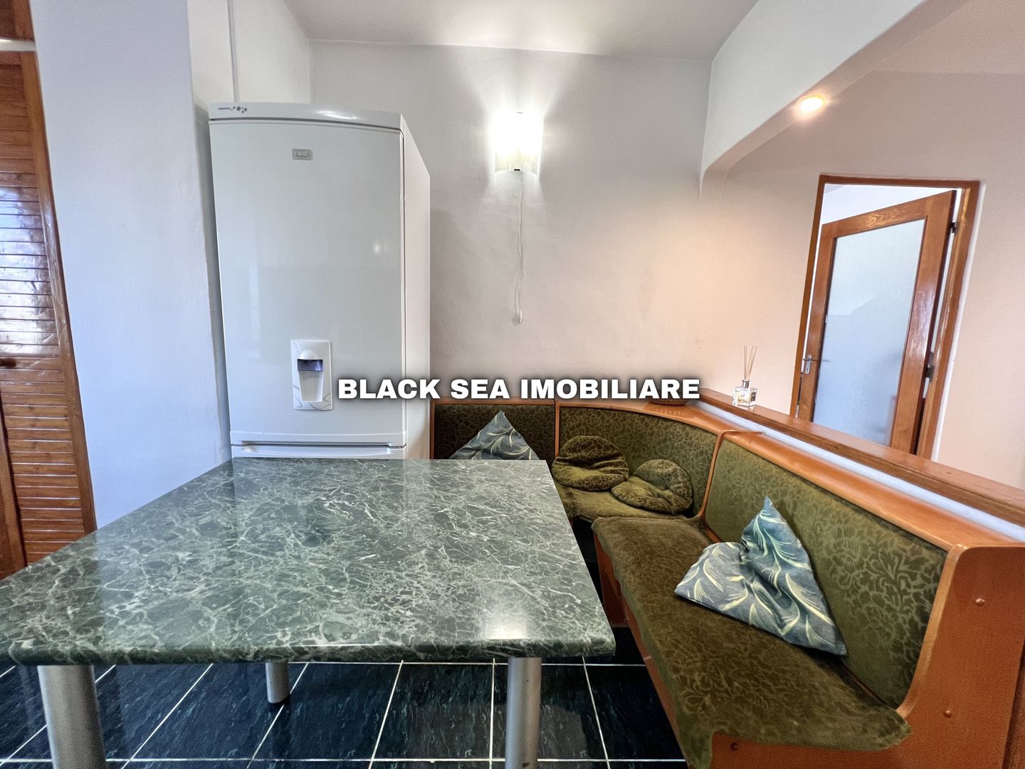 Apartament 3 camere de vanzare - zona Tomis 3 - Gaze / Ocazie Unica - Poză 21