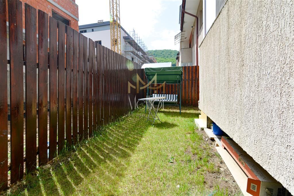 Apartament cu 1 camera gradina parcare Floresti - Poză 13