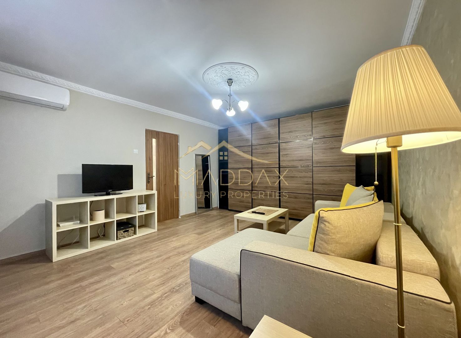 Garsoniera  moderna_mobilata si utilata***Bloc boutique//Piata Alba Iulia - Poză 4