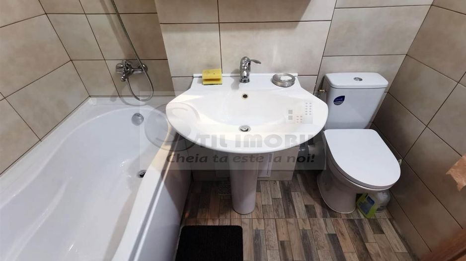 Apartament 2 camere recent renovat  Alexandru cel Bun 399 euro - Poză 8