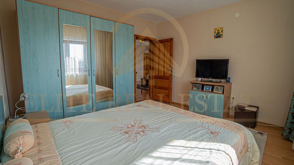 Agigea - Vila D+P+1E+M pe un teren de 772 mp cu o deschidere de 21,46 m. - Poză 19