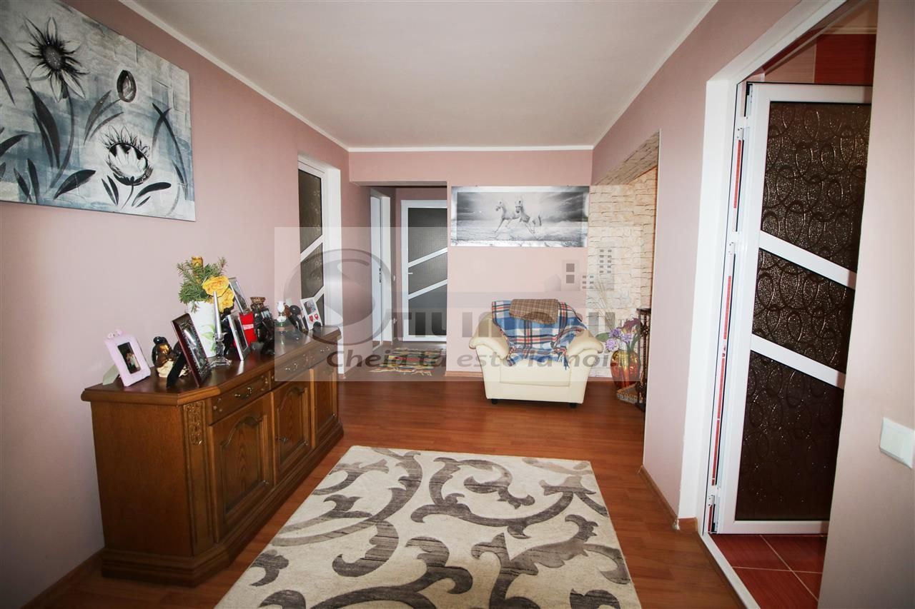 VILA INDIVIDUALA P+1+M 7200 160000 EURO NEGOCIABIL - Poză 8
