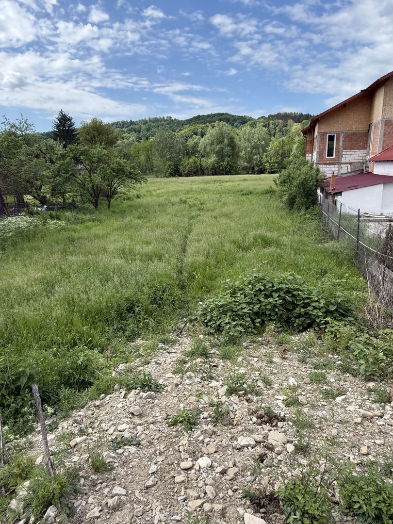 Parcela Teren intravilan plat -1200 mp-cu acces din strada principală - Poză 14