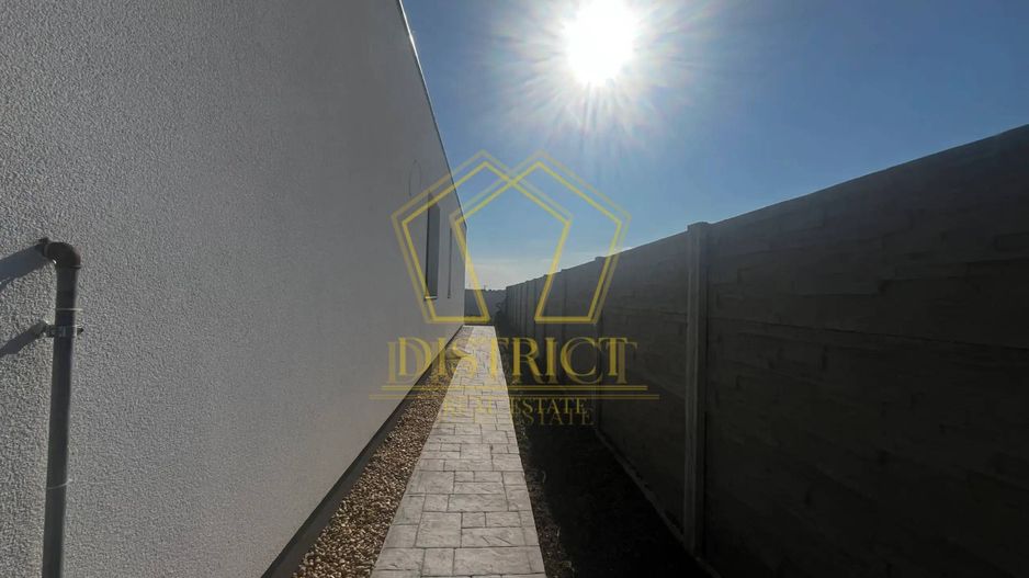 Duplex superb cu 4 camere I Sacalaz - Poză 12