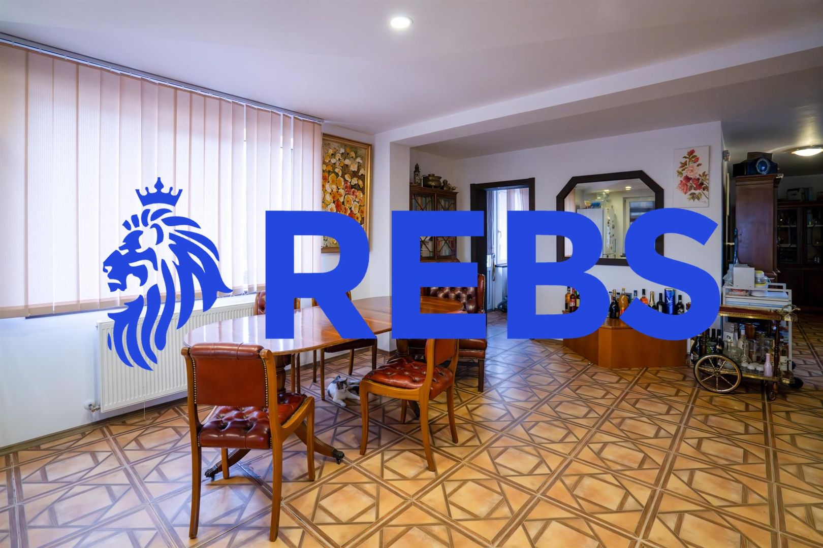 Pensiune cu 12 camere in Baile 1 Mai - Poză 1