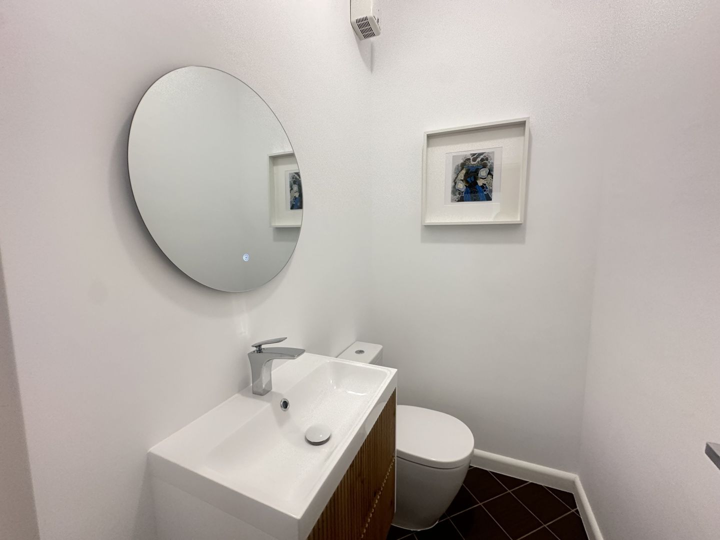 Nou  4 camere  de inchiriat Primaverii - Poză 3