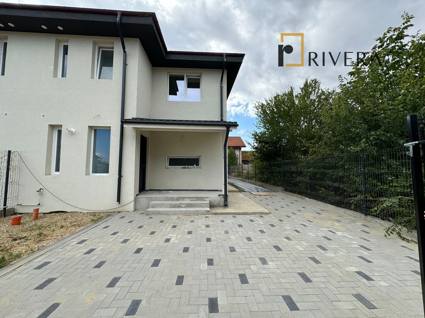 Casa Laguna Albastra - Poză 2