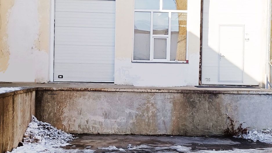 Hala industriala ,cu rampa-Astra - Poză 3