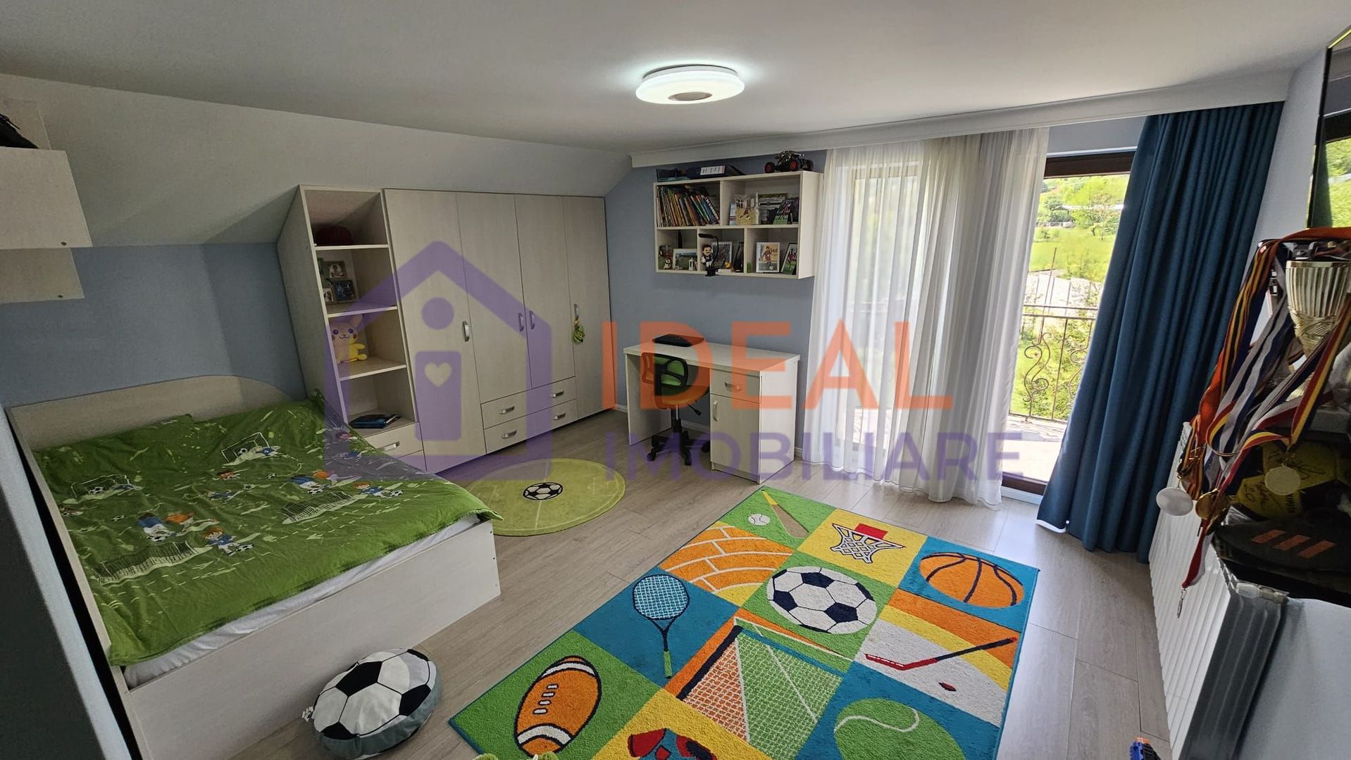 Vila Moderna cu 5 camere, garaj si 921 mp de curte, in Tocile - Poză 17