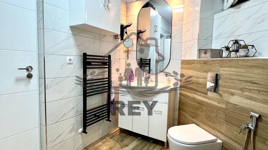 Apartament de vânzare 2 camere V. Aurie - Poză 4