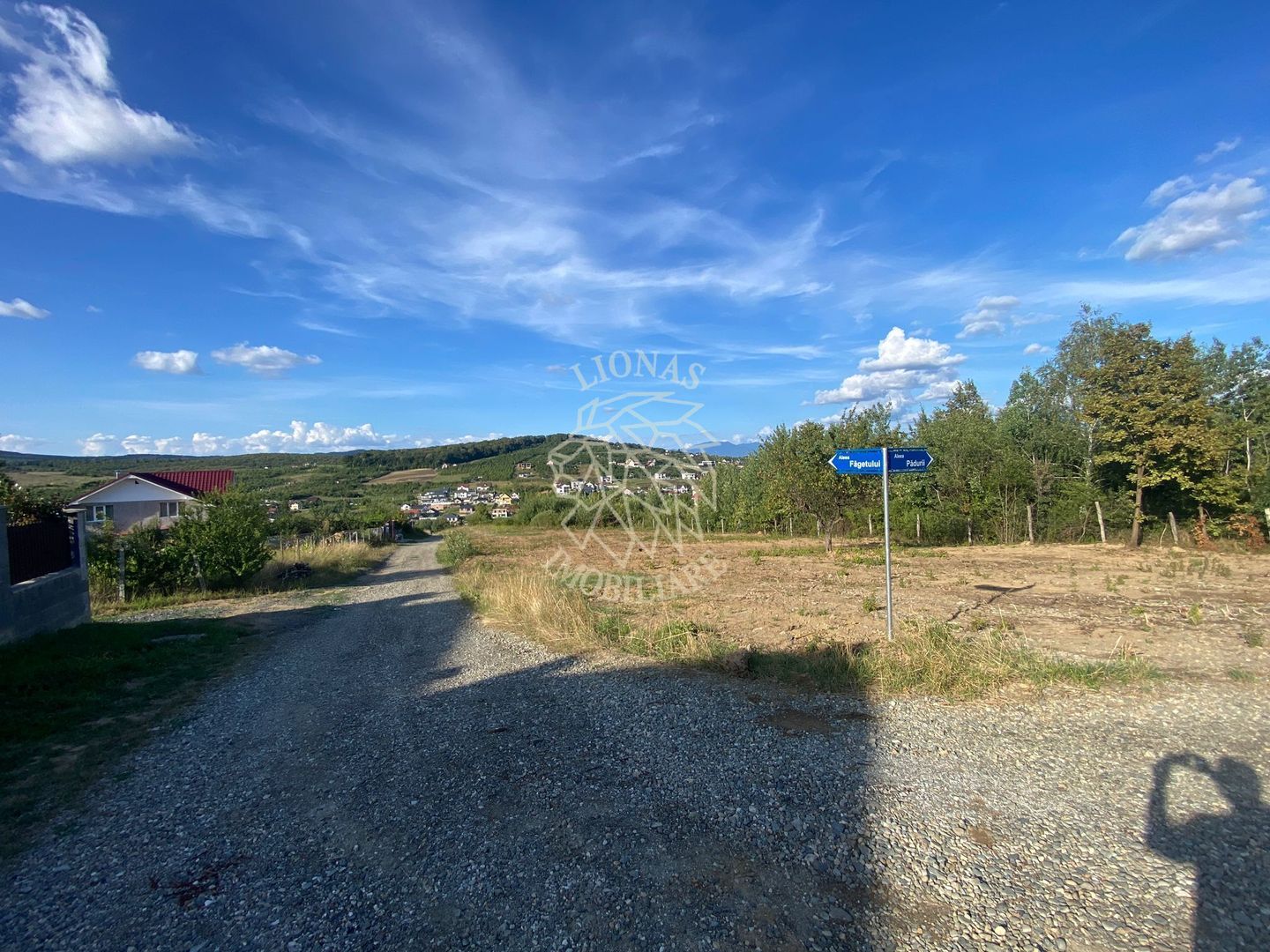 Teren intravilan 500 mp-utilitati-ideal casa D+P+2E+M-La Soare - Poză 5