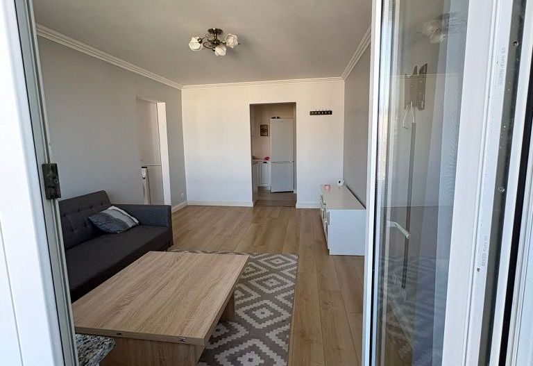 Vând apartament 2camere zona Carpați 1. - Poză 2