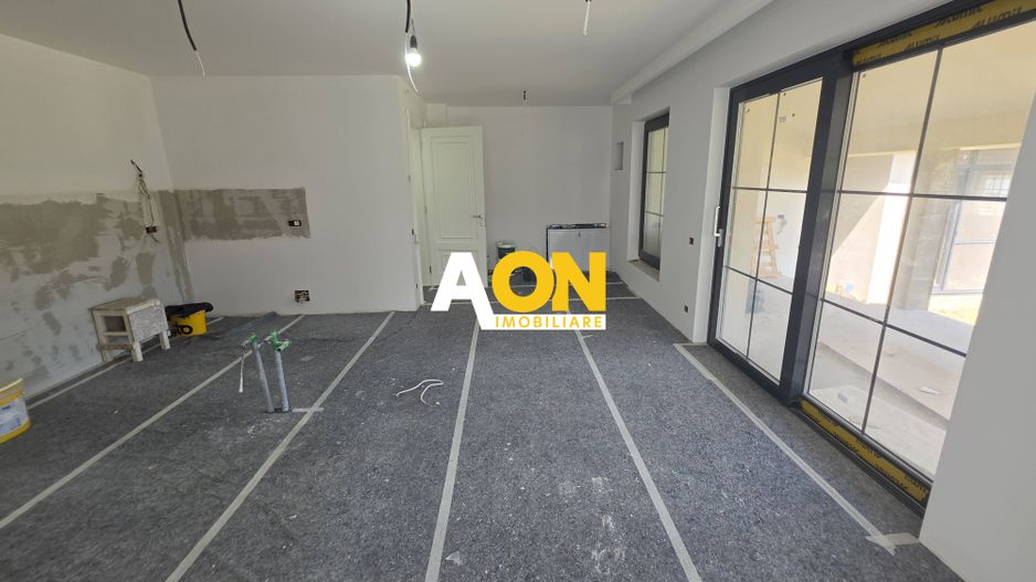 Casă nouă, impozantă,  6 camere, 1346 mp teren, Bărăbanț - Poză 18