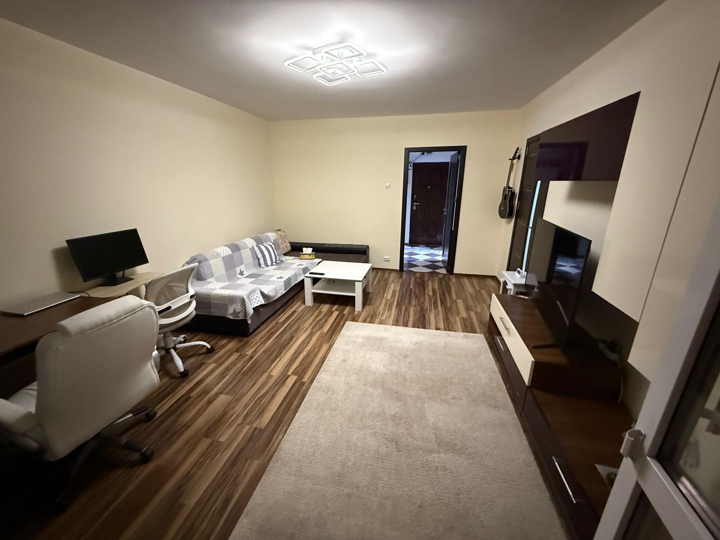 Apartament cu 2 camere – Basarabia - Muncii | Mobilat si Utilat-Metrou - Poză 1