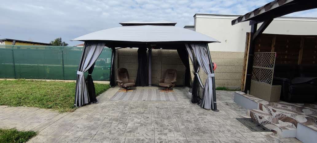 DUPLEX MOSNITA NOUA  98 MP UTILI CU 375 MP TEREN - Poză 10