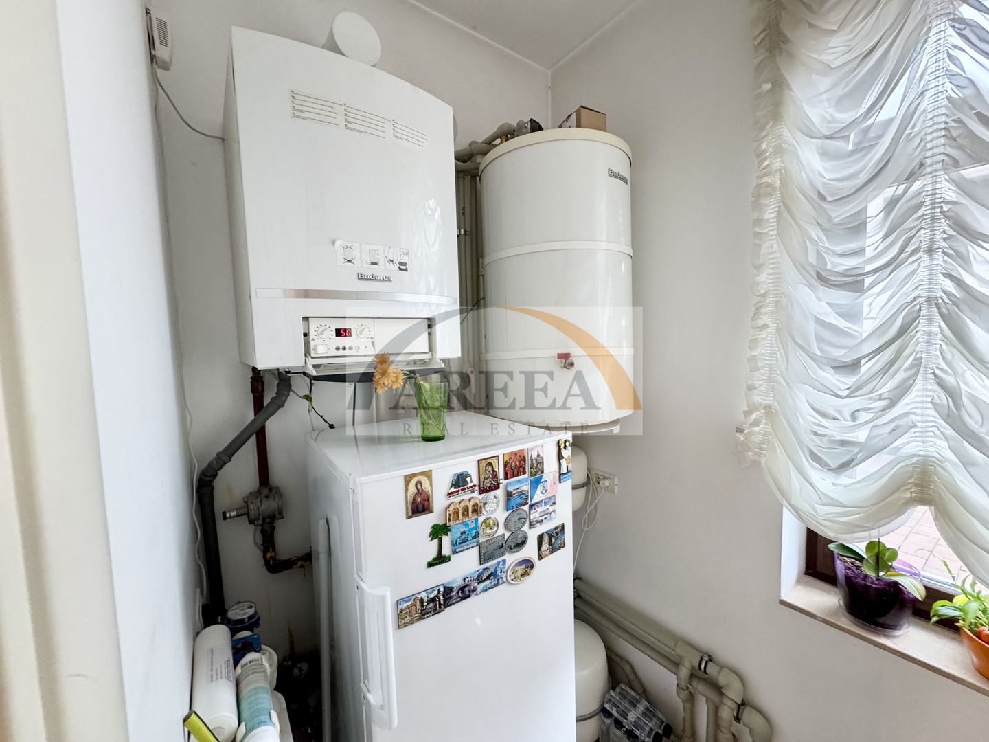 Vila lux cu 1000 mp teren pe Erou Iancu Nicolae langa Jolie Ville - Poză 38