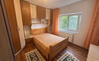 13 Septembrie 3 camere Sebastian 3/8 73mp - Poză 1