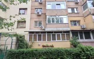 Apartament 3 camere etaj 2/4 DECMOMANDAT zona Rovine - Poză 2