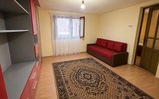 Casă cu 7 camere de vânzare în Meteș, 810 mp teren - Poză 7